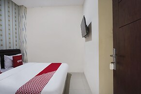 OYO D'lima Guest House Sub