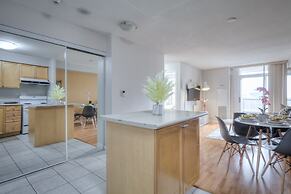 Waterfront York Blvd