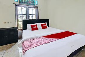 OYO 92059 Archi Homestay