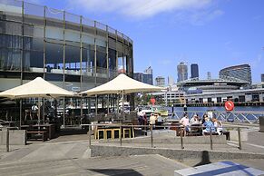 Luxury Penthouse Above the Shopping Town