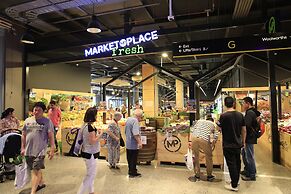 Luxury Penthouse Above the Shopping Town