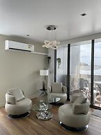 Luxury Penthouse Above the Shopping Town