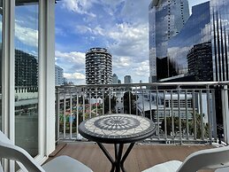 Luxury Penthouse Above the Shopping Town