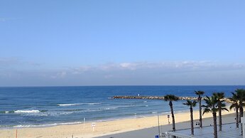 Marina Ben Gurion Hostel