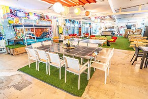 Marina Ben Gurion Hostel