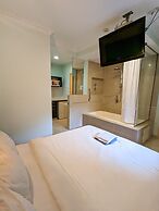 Marina Ben Gurion Hostel