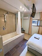 Marina Ben Gurion Hostel