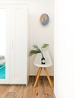 Kolossoi Guest House