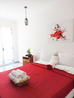 Kolossoi Guest House