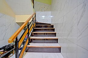 OYO Life 91884 Kost Kusuma Dewi Syariah