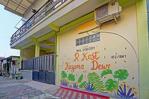 OYO Life 91884 Kost Kusuma Dewi Syariah