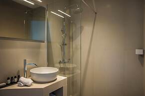 360° Luxury Residences