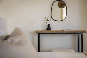 360° Luxury Residences