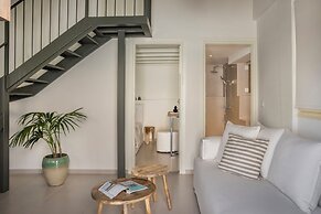 360° Luxury Residences