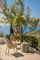 360° Luxury Residences