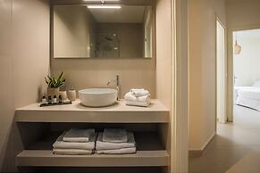 360° Luxury Residences