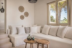 360° Luxury Residences