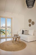 360° Luxury Residences