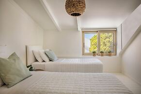 360° Luxury Residences