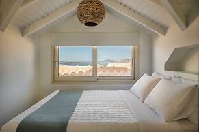 360° Luxury Residences