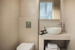 360° Luxury Residences