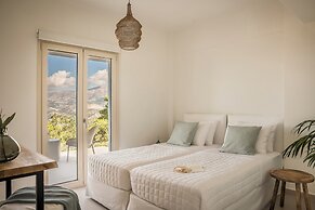 360° Luxury Residences