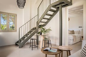 360° Luxury Residences