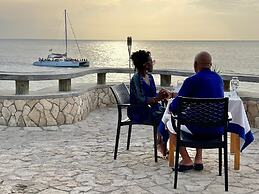 Begona Cliff Hotel