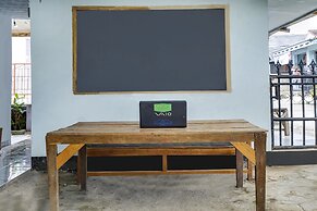 OYO Homes 91011 Eco Tourism Desa Cibodas Areng 1 Syariah