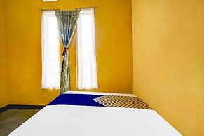 OYO Homes 91011 Eco Tourism Desa Cibodas Areng 1 Syariah