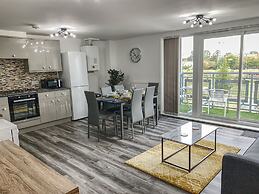 Toothbrush Apartments - 2 bed 2 bath apt