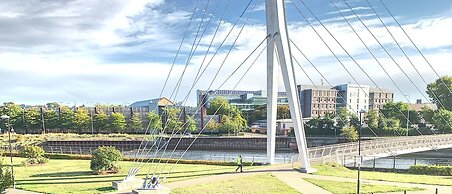 Toothbrush Apartments - 2 bed 2 bath apt