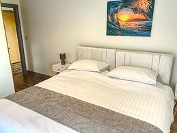 Toothbrush Apartments - 2 bed 2 bath apt