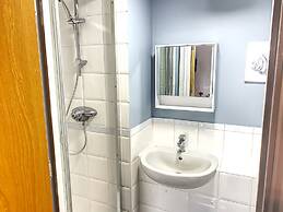 Toothbrush Apartments - 2 bed 2 bath apt