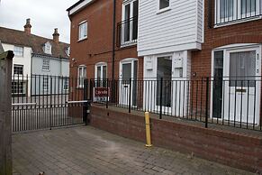 Toothbrush Apartments - 1 bed apartment