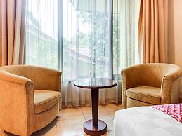 Collection O 91071 Hotel Desa Wisata Tmii