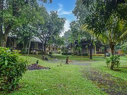 Collection O 91071 Hotel Desa Wisata Tmii