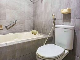 Collection O 91071 Hotel Desa Wisata Tmii