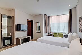 Townhouse Oak Signature Hotel