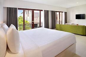 Townhouse Oak Signature Hotel