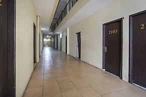 OYO 91035 De Ritz Residence