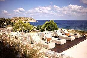 Kalloni - Beautiful Waterfront 3 bed Room Villa