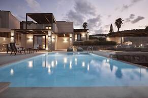 Kalloni - Beautiful Waterfront 3 bed Room Villa