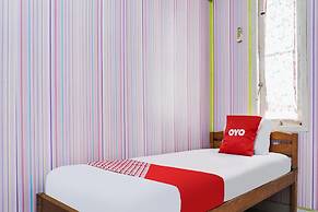 OYO 92110 Christine Home Stay Syariah