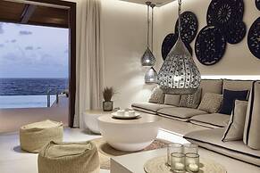 Melitina - Beautiful Waterfront 3 bed Room Villa