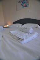 Zennova 24 Nikiti FLOW Family Apt