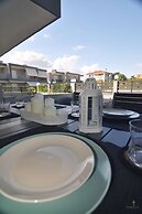 Zennova 24 Nikiti FLOW Family Apt