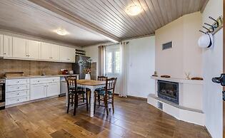 Oak Tree Cottage in Sporades