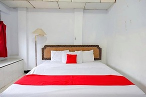 OYO 91073 Rantepao Lodge Near Patung Tedong Bonga