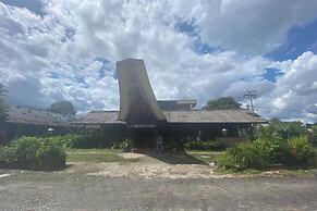 OYO 91073 Rantepao Lodge Near Patung Tedong Bonga